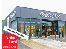 Bonobo Jeans Saran Arthur Loyd Orléans local commercial cession location magasin immobilier commercial professionnel Bonobo Jeans Saran Arthur Loyd Orléans local commercial cession location magasin immobilier commercial professionnel